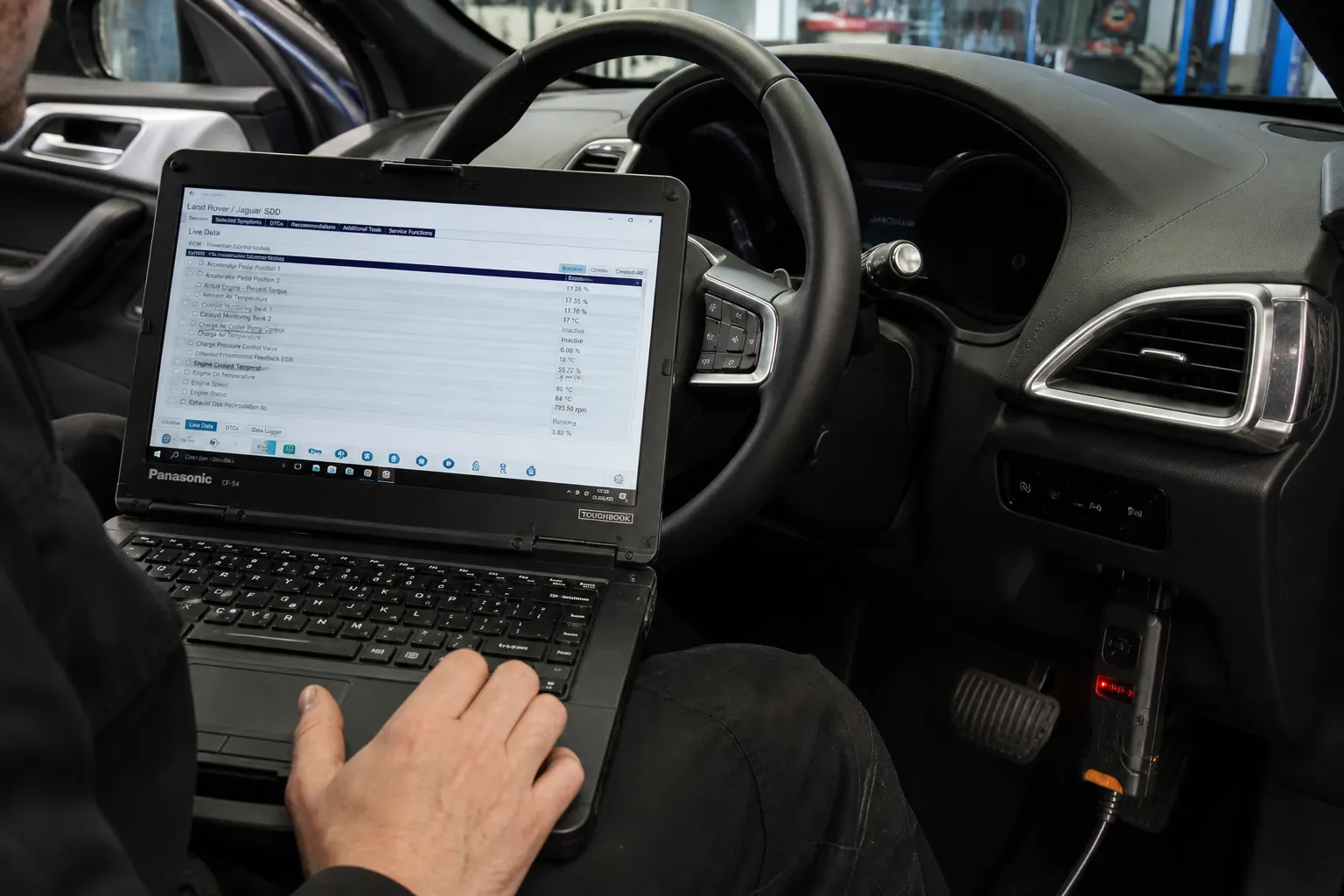 Independent vs Jaguar Dealer Servicing